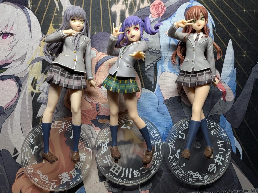 バンドリ　Roselia（ロゼリア）グッズセット