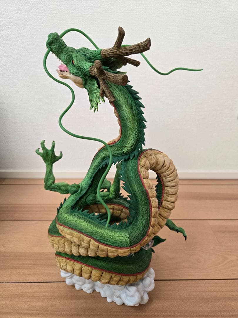 ドラゴンボール　一番くじ　神龍　フィギュア