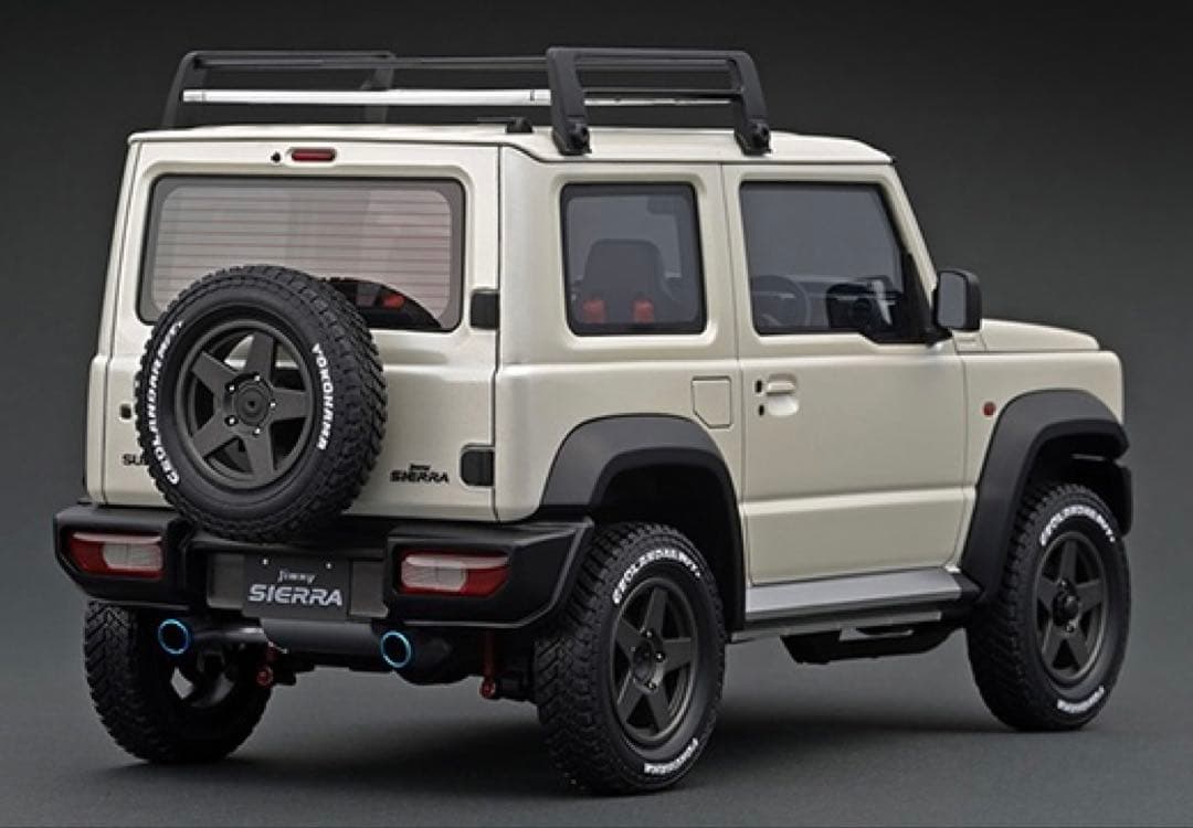 イグニッションモデル 1/18 ジムニー シエラ JB74W