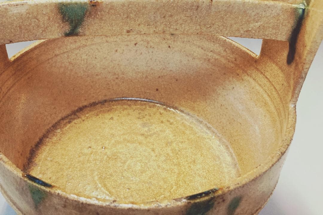 【値下げ】黄瀬戸 手桶 水差 蓋付