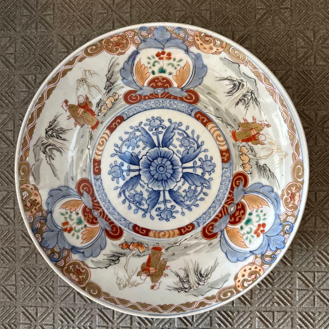 古伊万里、金彩染錦、双仙人、山河図。大皿。箱付き。