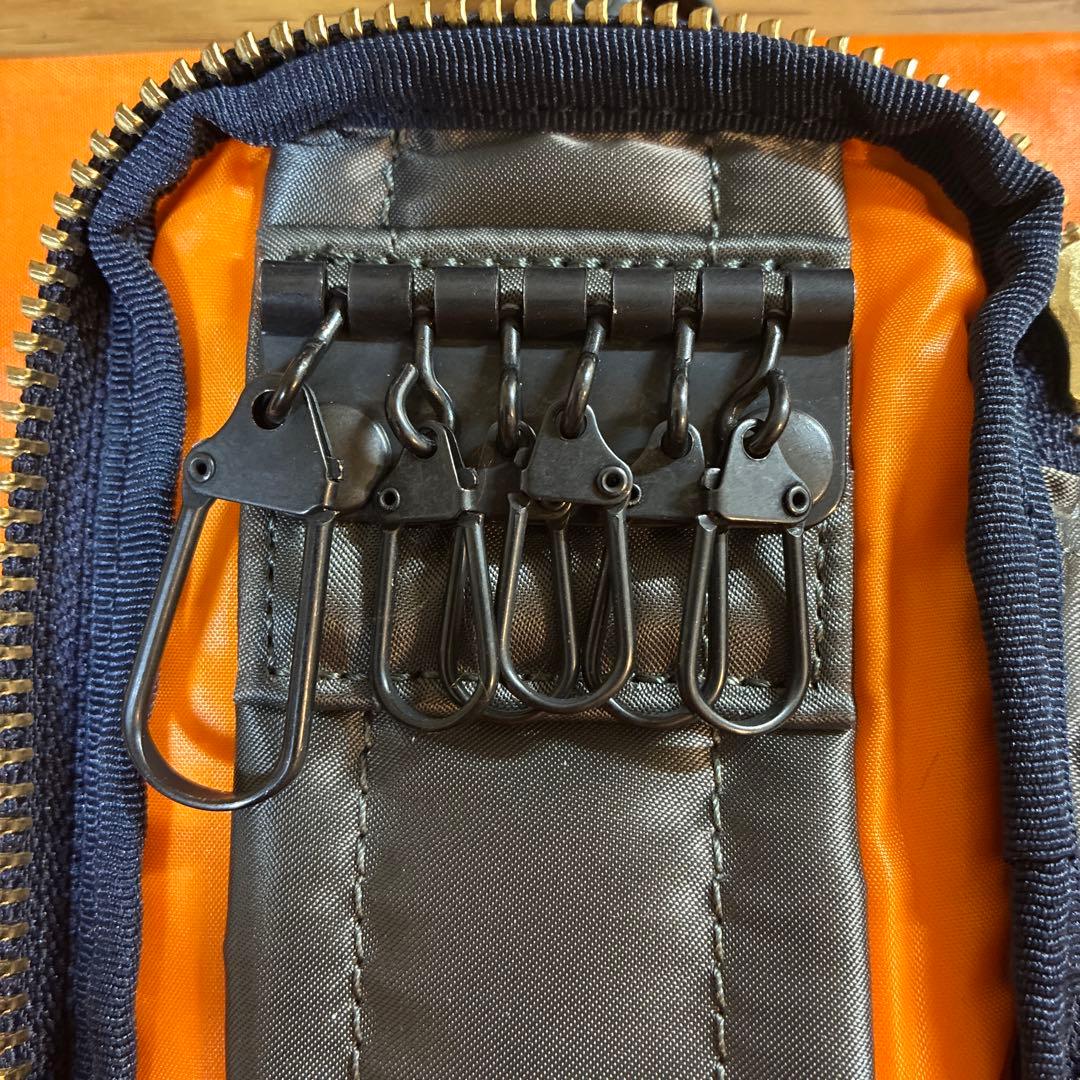 PX ポーター　タンカーキーケース シルバーグレー