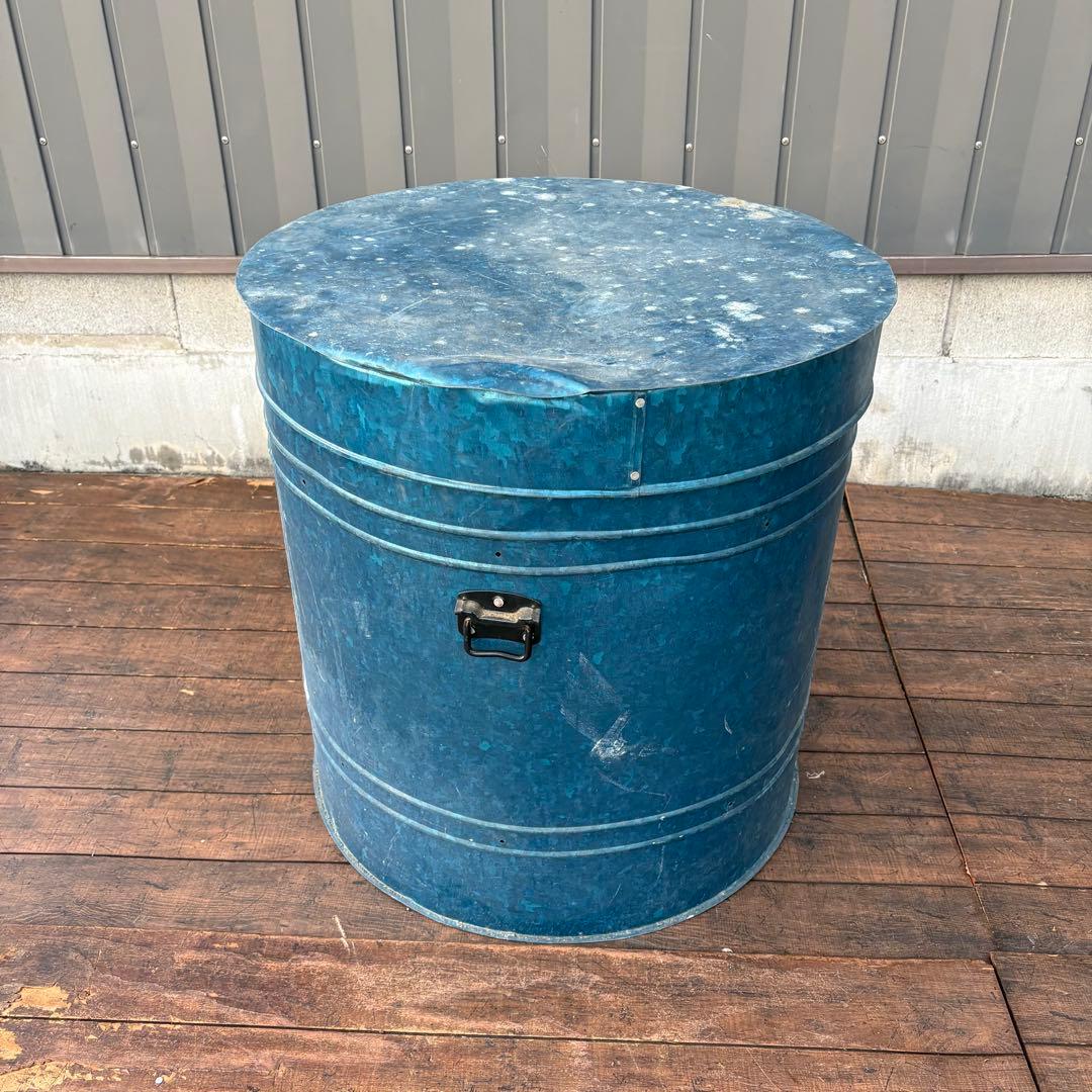 昭和レトロ ブリキ製 円筒形収納ボックス 大型収納ケース フタ付き ビンテージ青