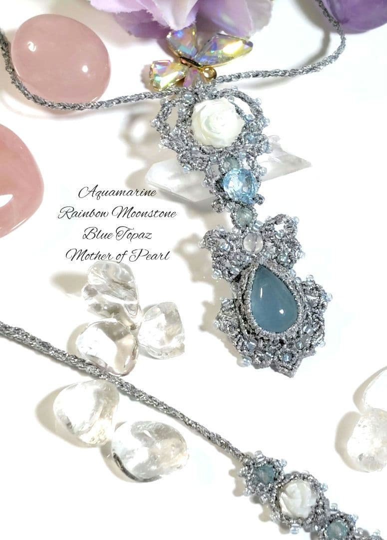 ☆アクアマリン　ブルートパーズ　レインボームーンストーンマクラメネックレス