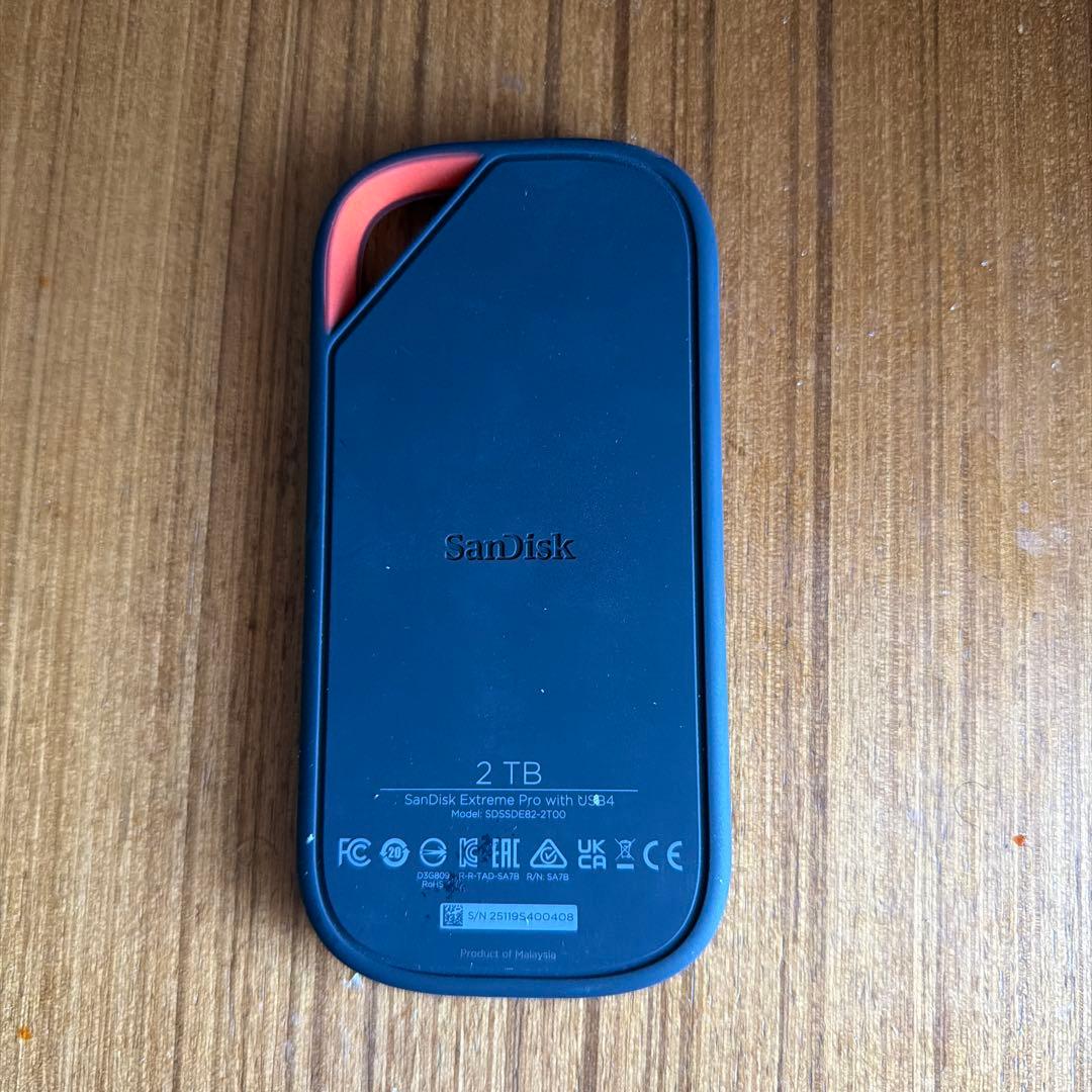 SanDisk Extreme Pro 2TB 外付けSSD / USB4