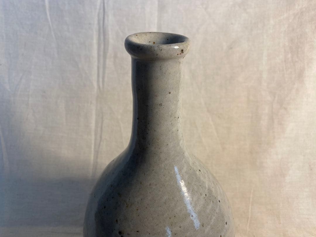 李朝　白磁　小壺　古玩　アンティーク　朝鮮陶器