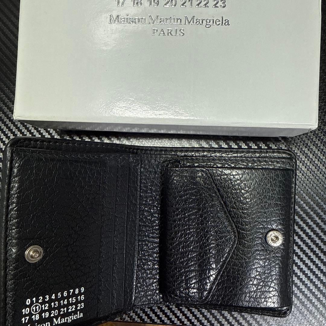 マルジェラ　二つ折り財布(黒)