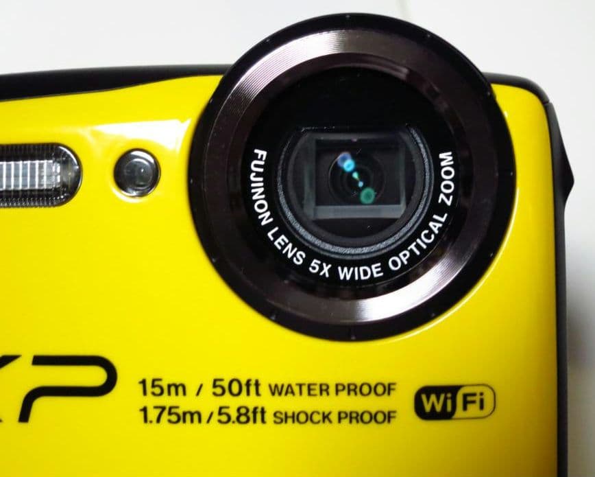 富士フィルム　FinePix XP90