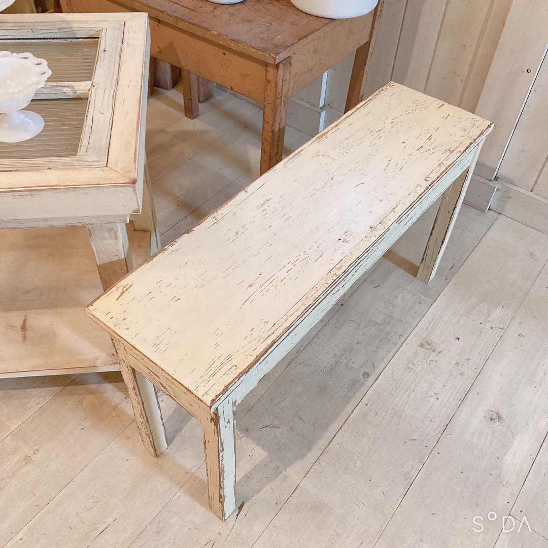 サナ　23日までお取り置き アンティークテーブル　ホワイト　古いテーブル