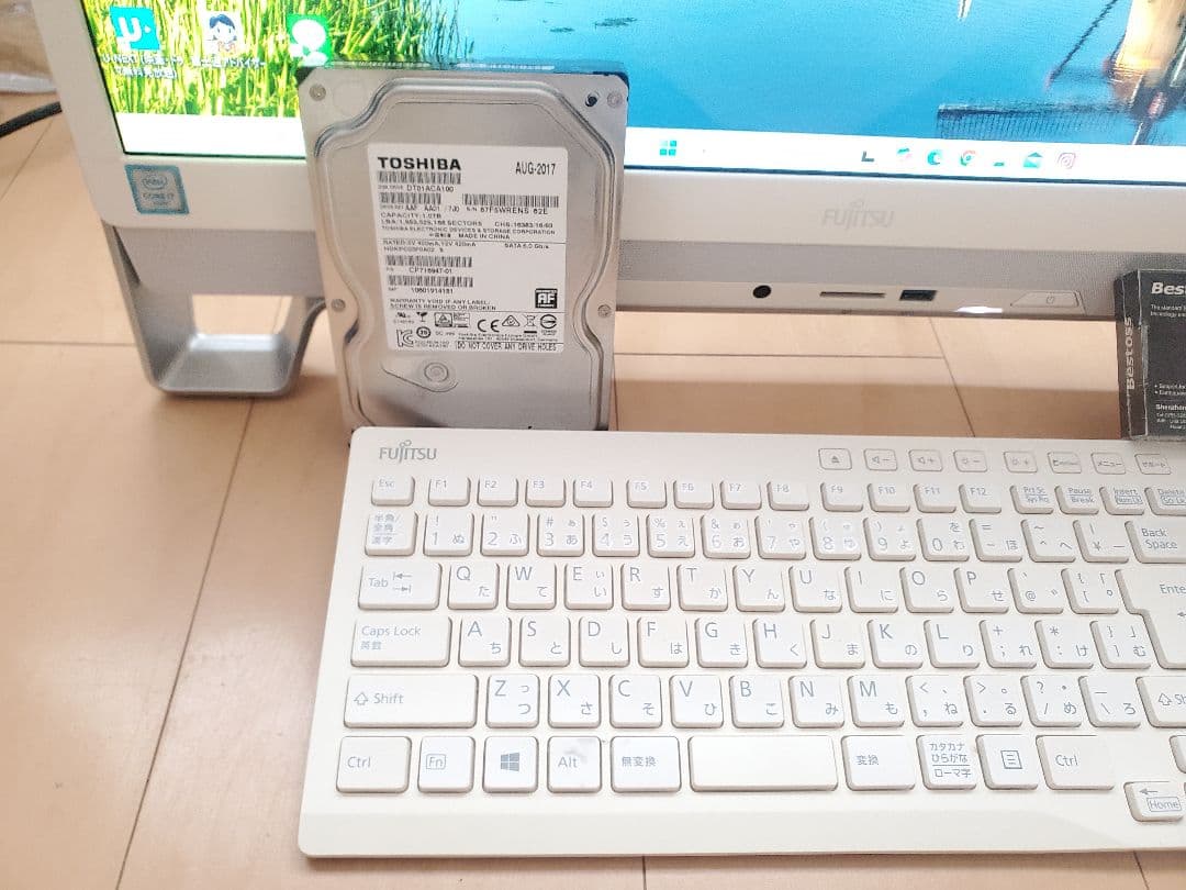 FMV FHシリーズ/i7-6700T/SSD512GB/16GB/DVD-S