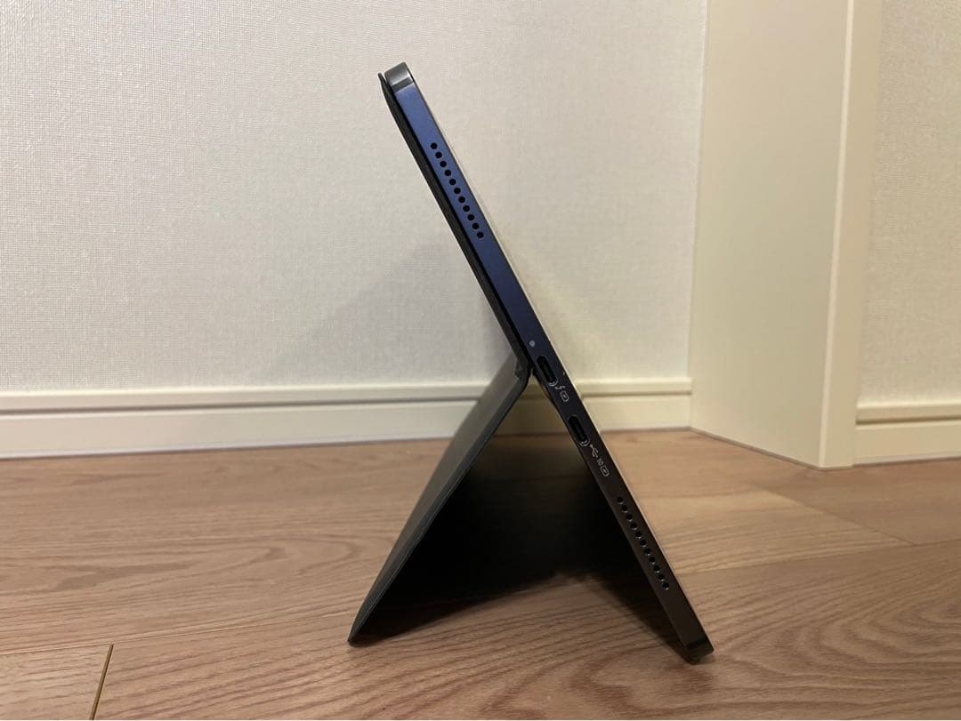 富士通 FMV LOOX WL1/G 13.3型タブレット Windows 11