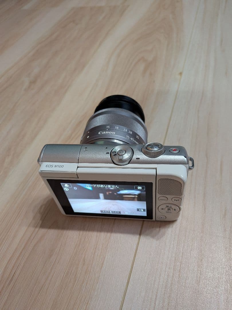 Canon EOS M100 ミラーレスカメラ 15-45mm