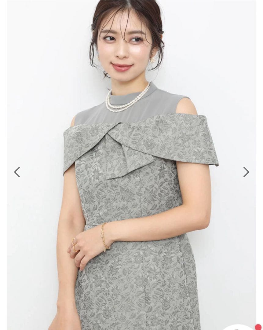 今期新品　Rire Fete フリルショルダーカットオールインワン　ワンピース