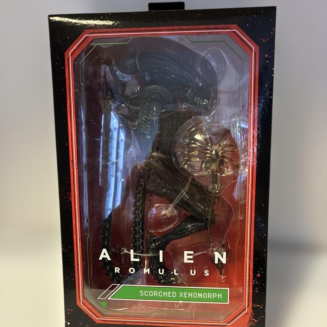 NECA エイリアン　ロムルス　スコーチドゼノモーフ