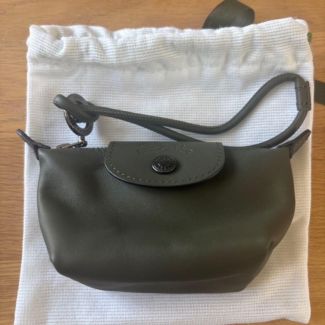 【新品未使用】ロンシャン LONGCHAMPパース　ケース　小物入