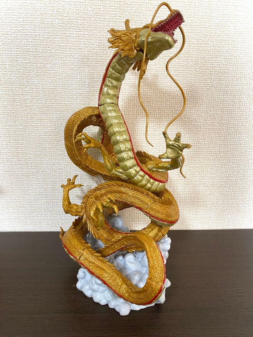 ドラゴンボール　黄金神龍　シェンロン　フィギュア 海外限定