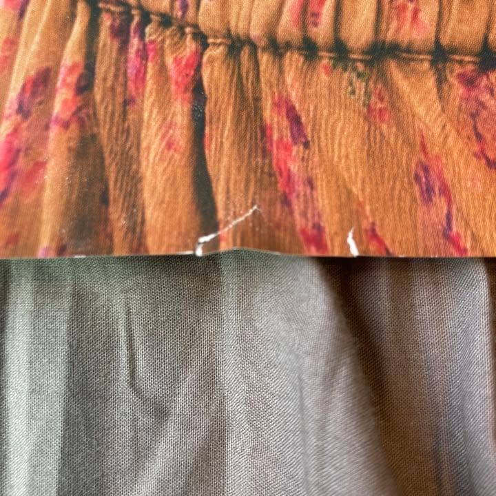 【超希少】直筆サイン入りB2ポスター 梅澤美波1st写真集 夢の近く