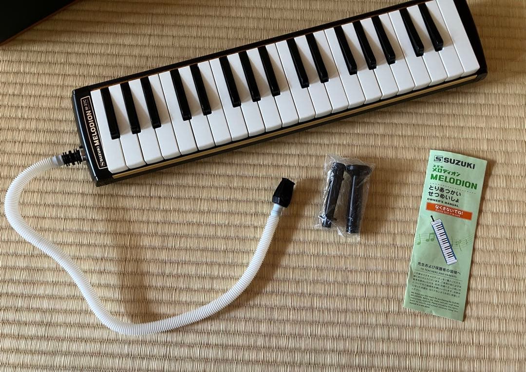 SUZUKI MELODIAN M-37C 鍵盤ハーモニカ