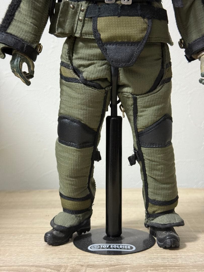 希少 1/6 ミリタリー フィギュア ハートロッカー 爆弾処理班 ホットトイズ