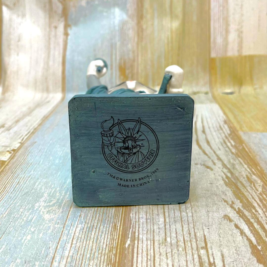 希少★ワーナーブラザーズ バックスバニー 自由の女神像 フィギュア スタチュー