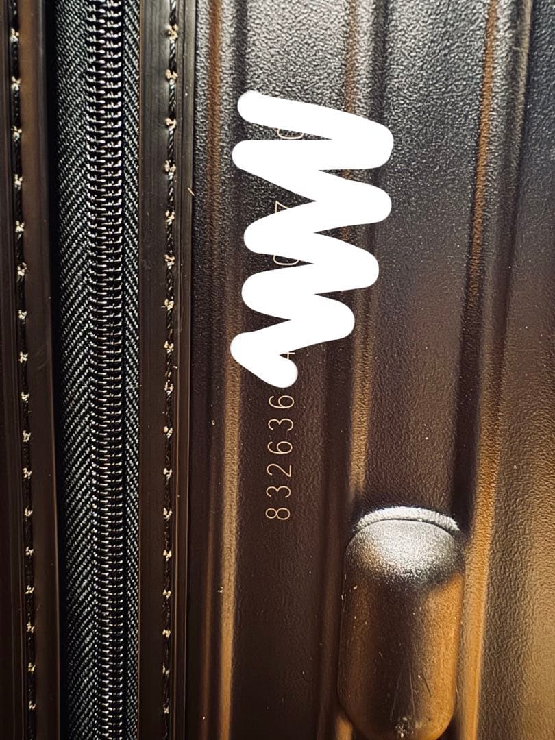 RIMOWA リモワ エッセンシャル チェックインM