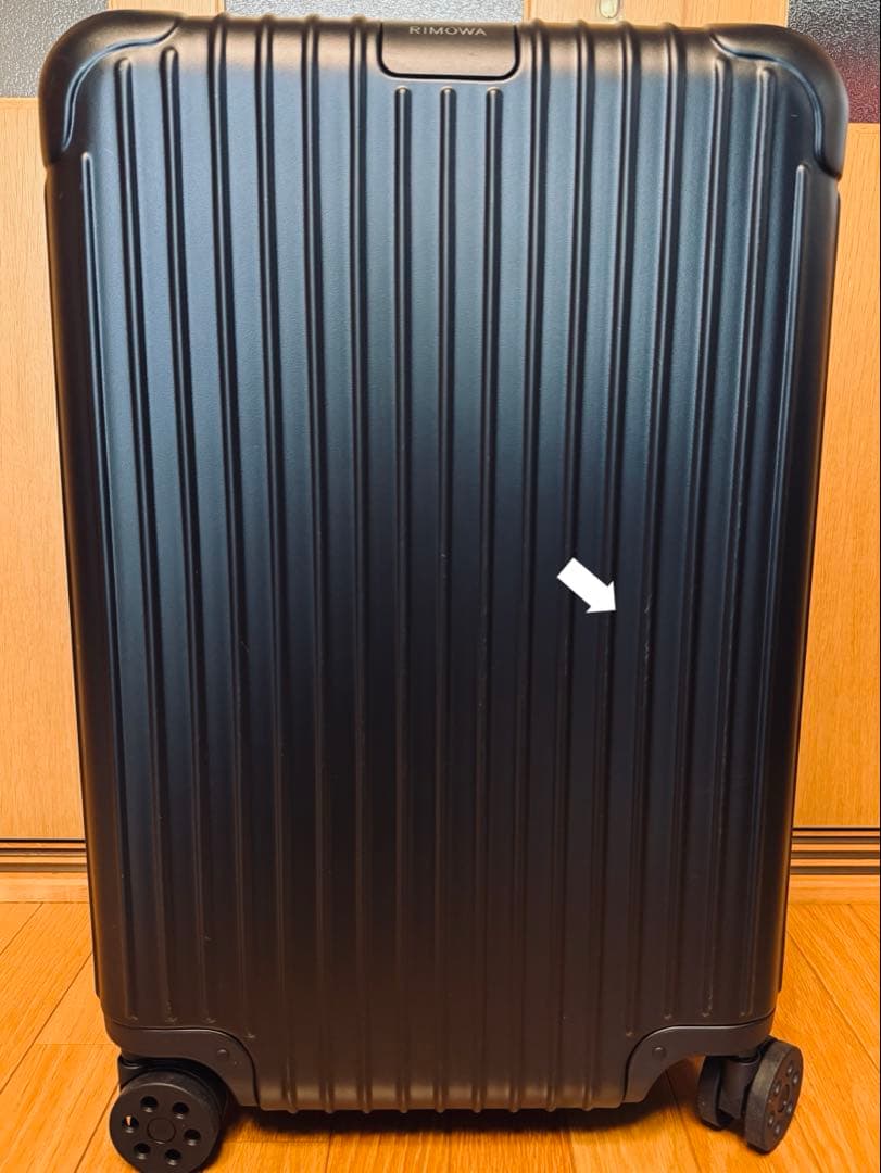RIMOWA リモワ エッセンシャル チェックインM