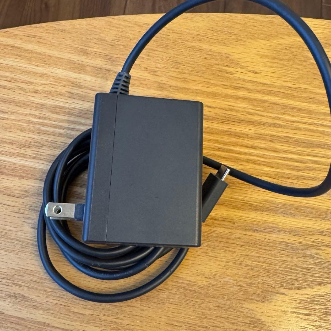 【付属品未使用】Nintendo Switch 本体 任天堂 バッテリー強化版