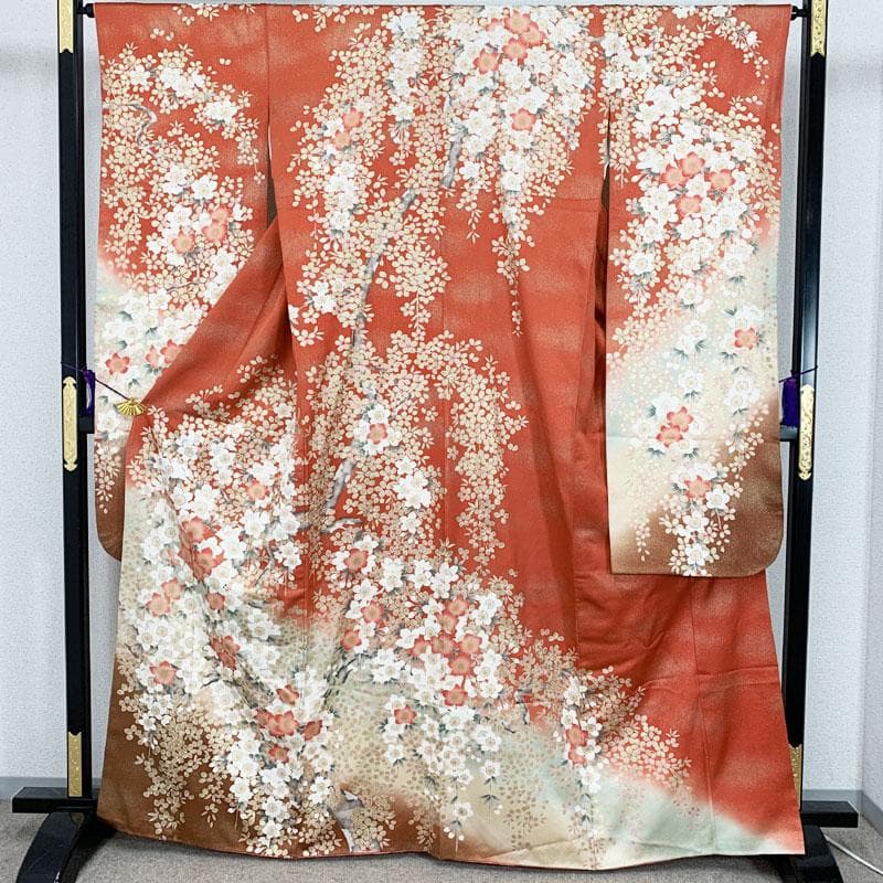 507z15☆華やか 振袖 古典柄 金彩 朱色⭐︎成人式 結婚式