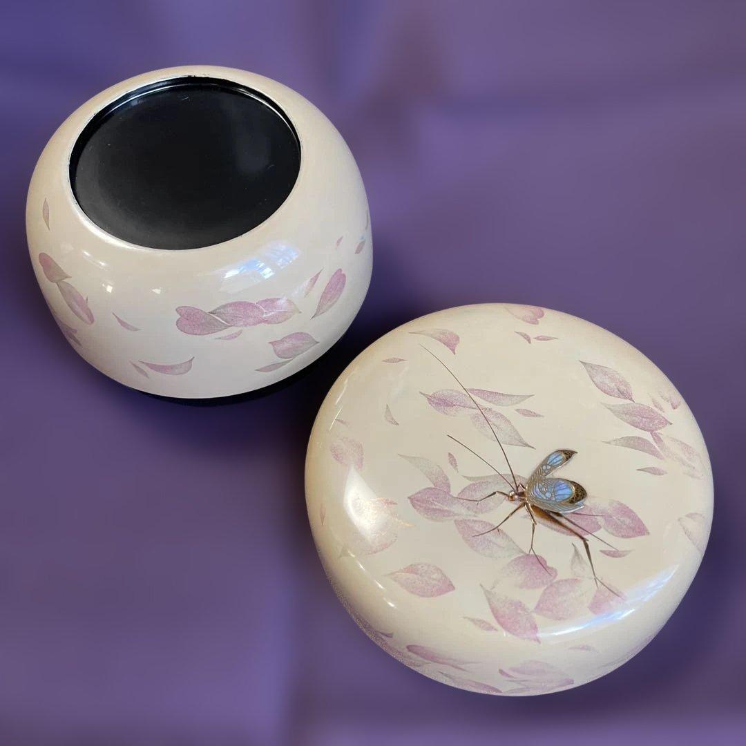 未使用　輪島塗　棗　白漆　崎田 宏　螺鈿（まつむし）　共布　共箱あり