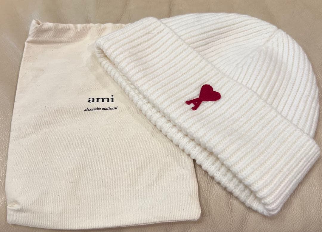 新品未使用 ami Paris ニット帽