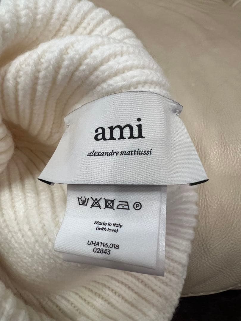 新品未使用 ami Paris ニット帽