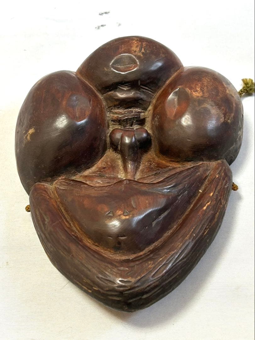 古い木彫　おかめ　在銘