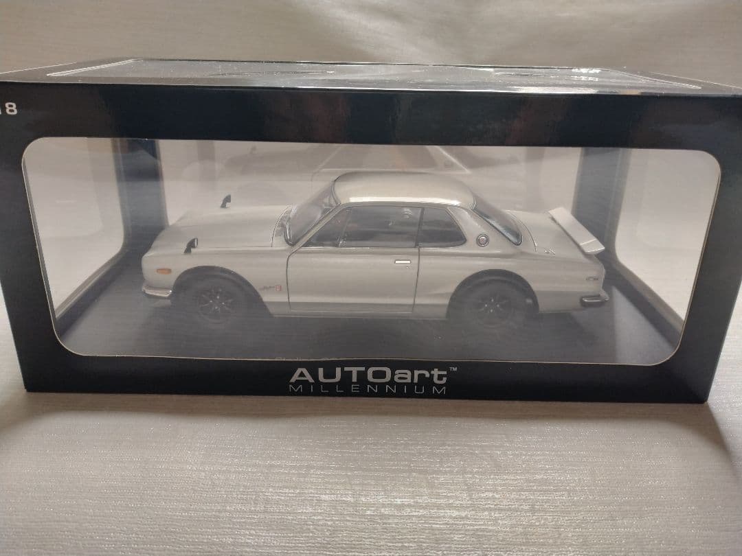 オートアート1/18ハコスカSkyline GT-R Tuned Version