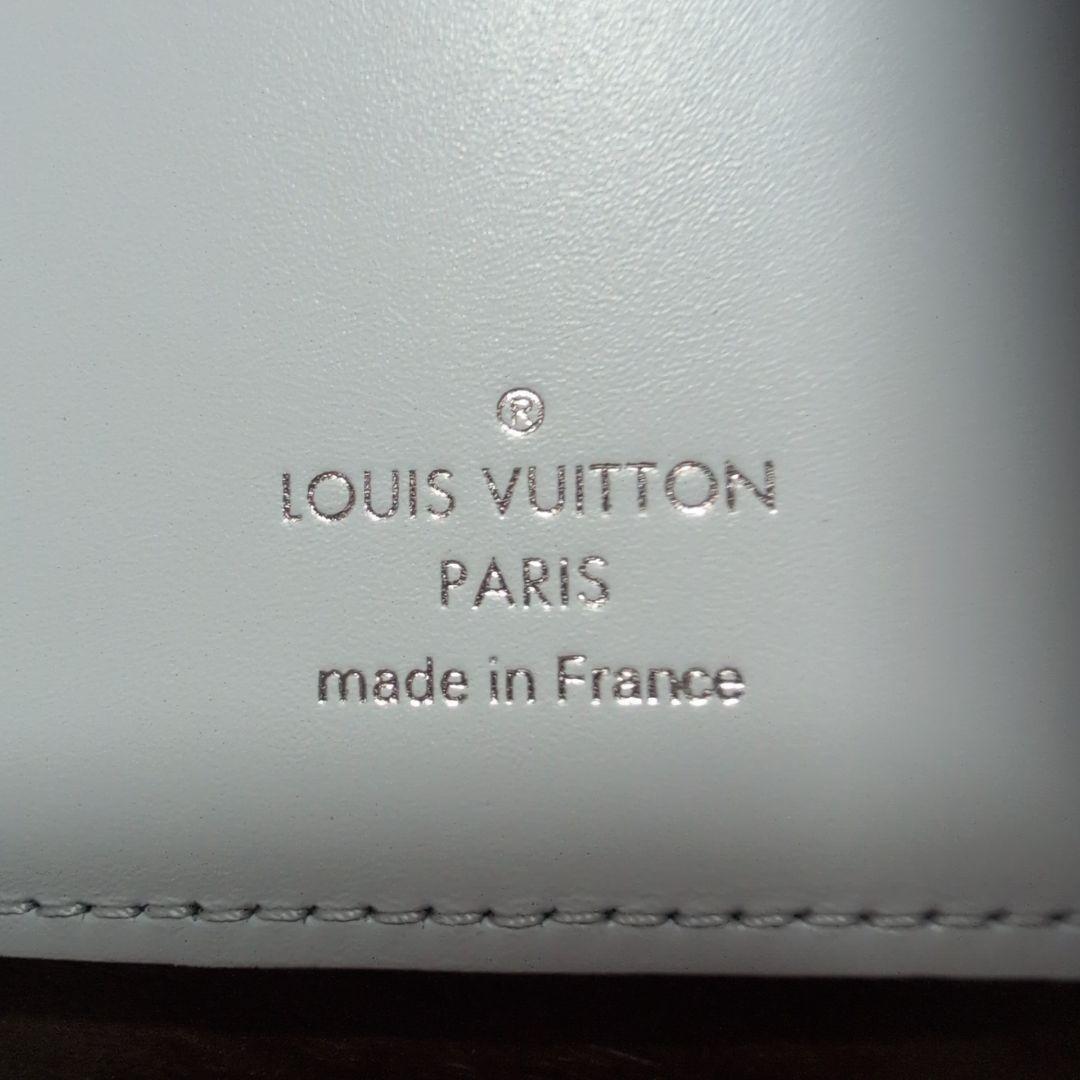 ルイヴィトン ポルトフォイユセレスト モノグラム 三つ折り財布 希少カラーブルー