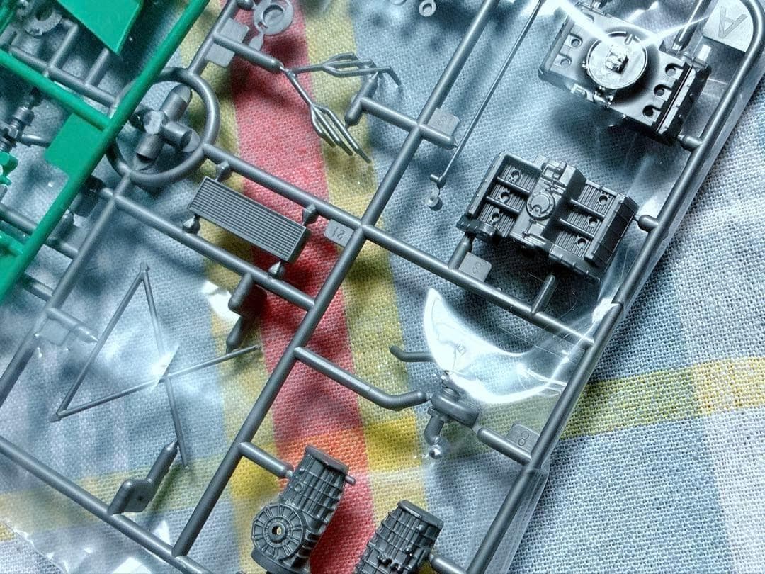 Revell 1/24 ヴァイラント・ポルシェ934w/シルクスクリーンデカール