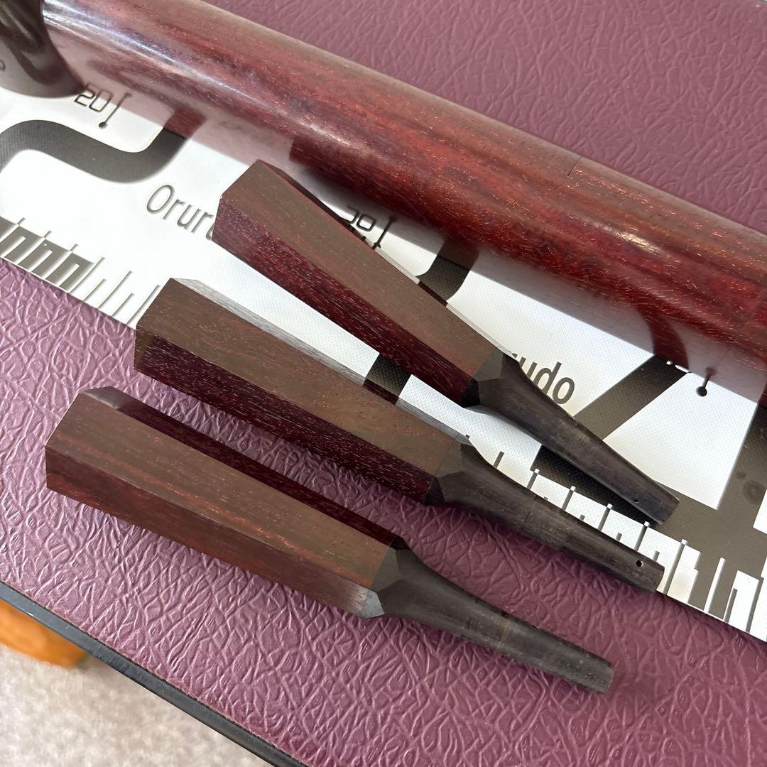 三味線　太棹　紅木　皮破れ　ハードケース付き　全長約102cm