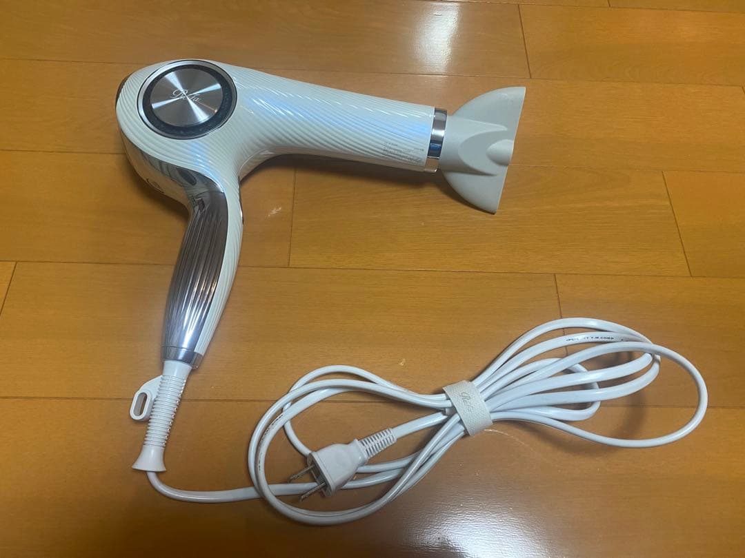 美品 リファ Refa ヘアドライヤー RE-AJ02A