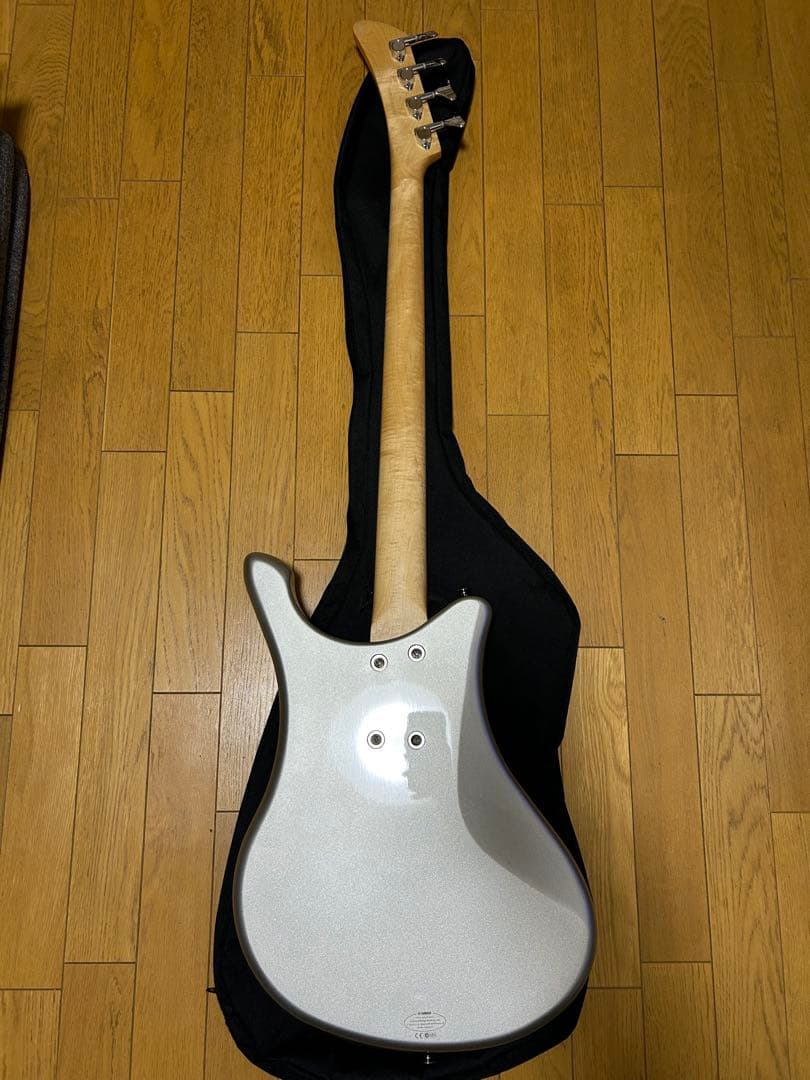 YAMAHA SBV550 エレキベース