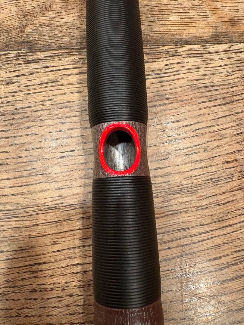 龍笛 横笛 雅楽 樹脂性 クリーニング済み 絞り染めの袋付き