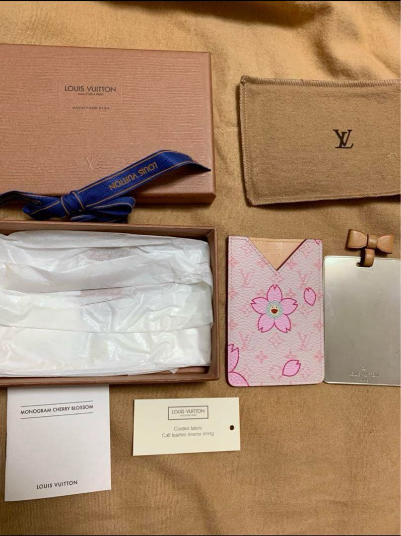 konomiさん専用ルイヴィトン　村上隆コラボ　桜チェリーブラッサム　ミラー