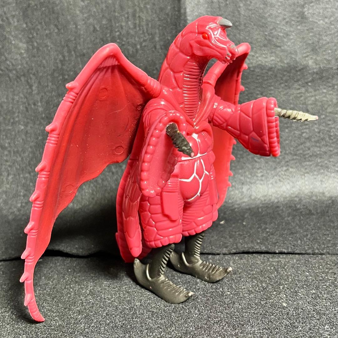 【激レア】パワードドラコ ソフビ 当時版 ウルトラマンパワード