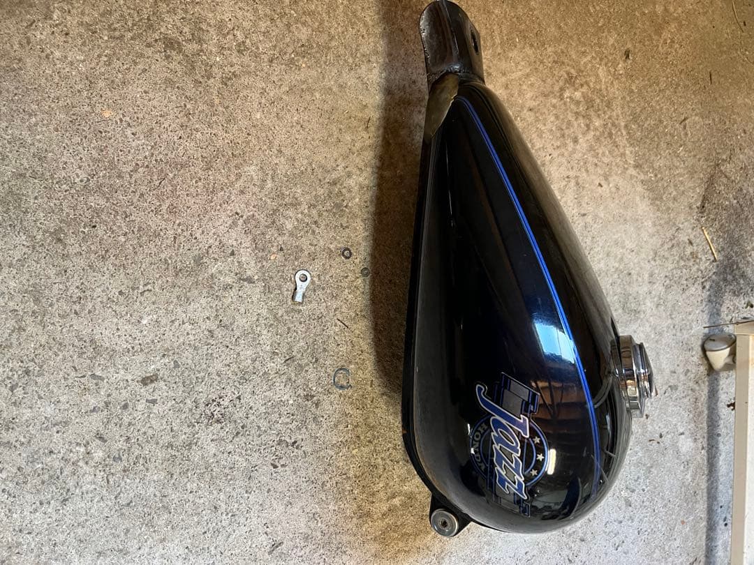 バイク用タンク ブラック ジャズ　jazz