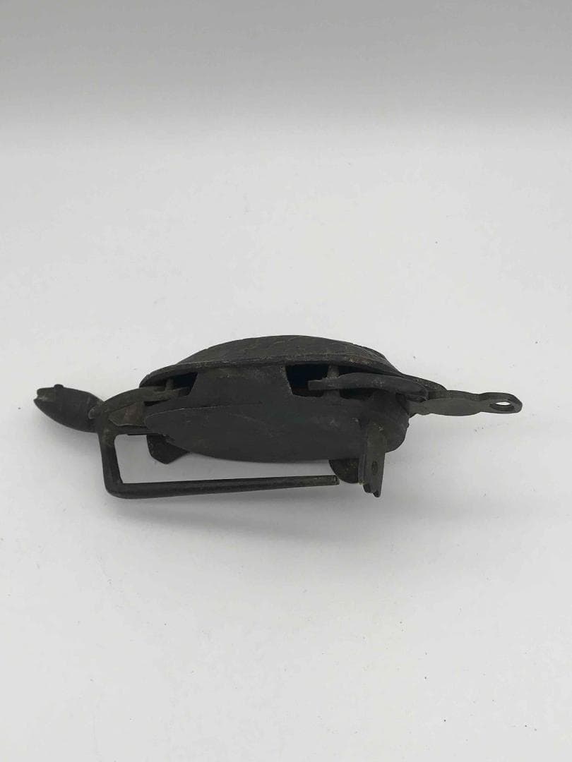 清朝民国　亀　カメ　鍵　銅鍵　四本足動かせる　手工　時代物(F-11)