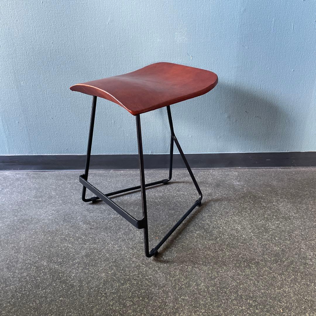 宮武製作所　MASARAスツール　1脚　鉄脚　本革