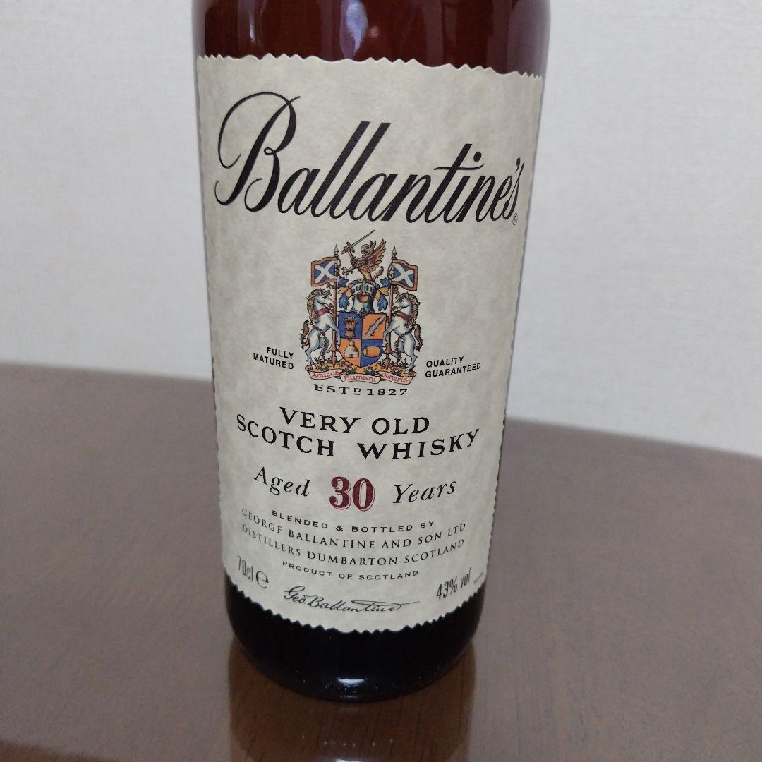 ウイスキー Ballantine's 30 Years Scotch Whisky