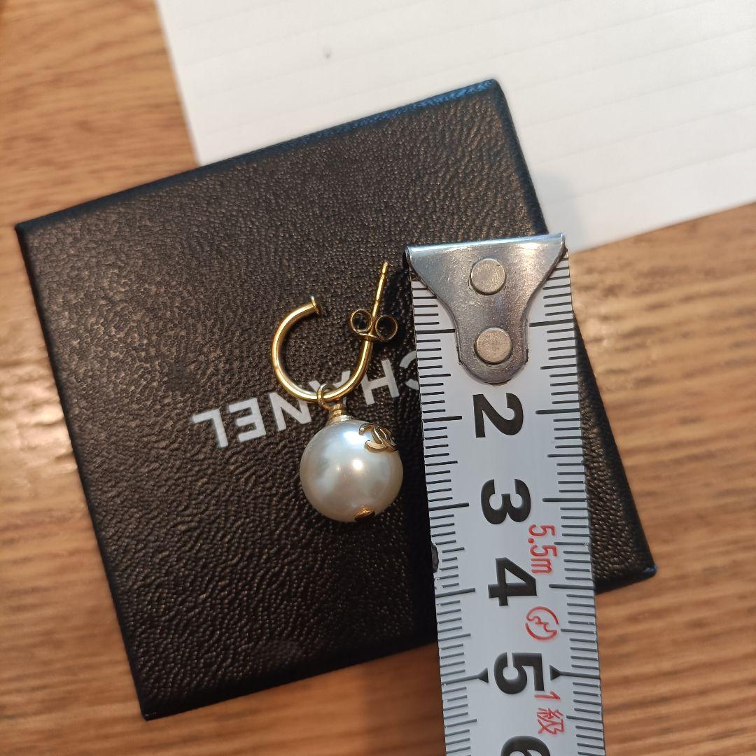 シャネル　ピアス　パール　フープ　片耳　付属品なし