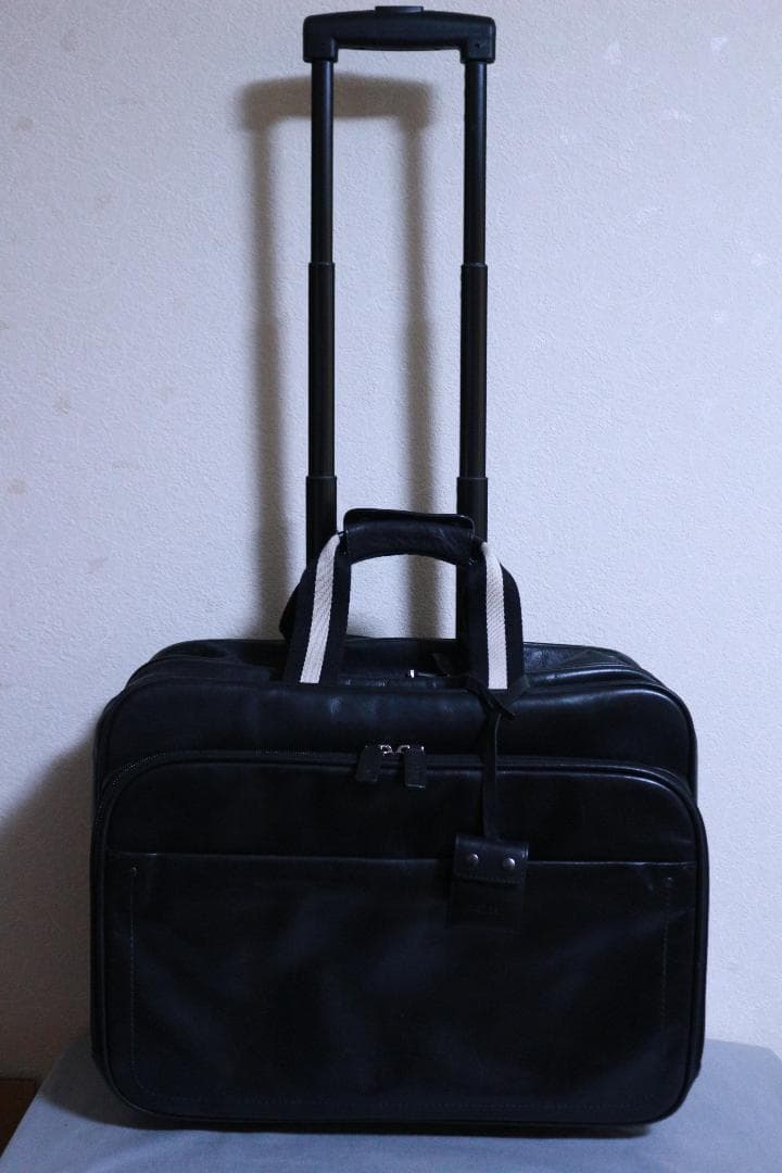BALLY　本革キャリーバッグ