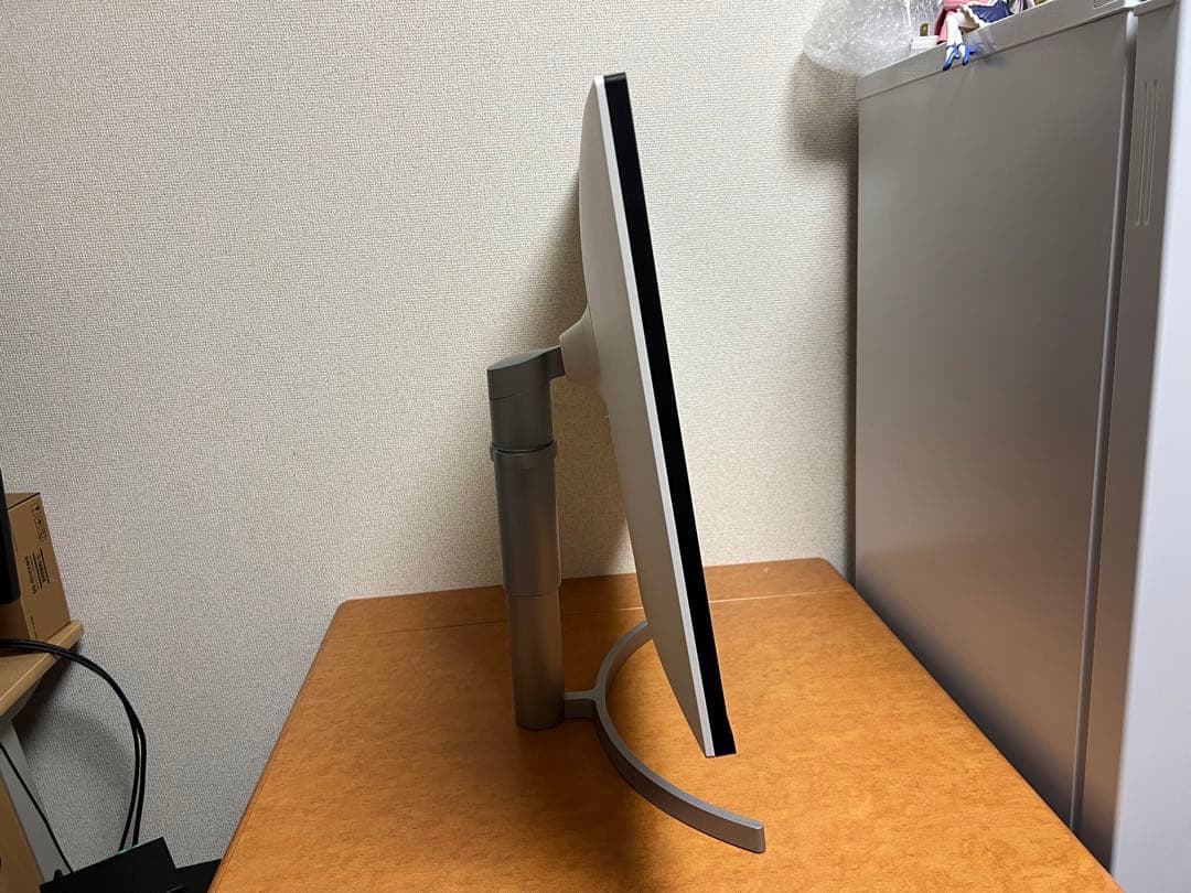 【元箱あり】LG 32UN550 32インチ 4Kモニター 本体