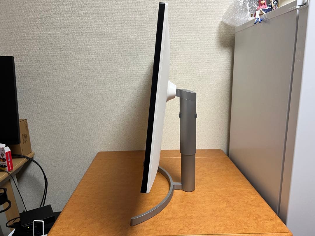 【元箱あり】LG 32UN550 32インチ 4Kモニター 本体