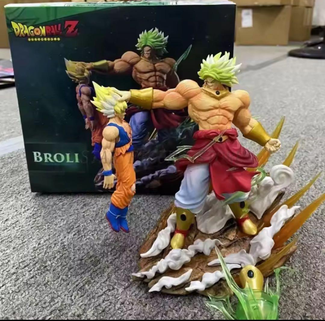 ブロリー　ドラゴンボール　フィギュア